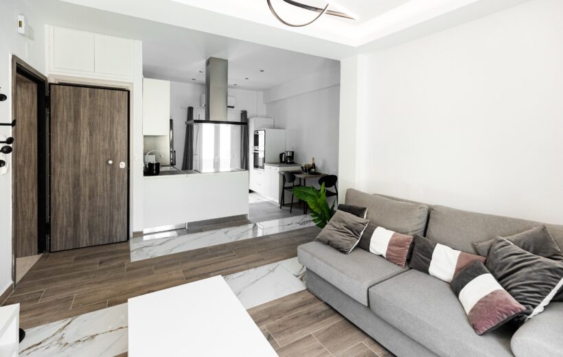 2nd Floor Apartment